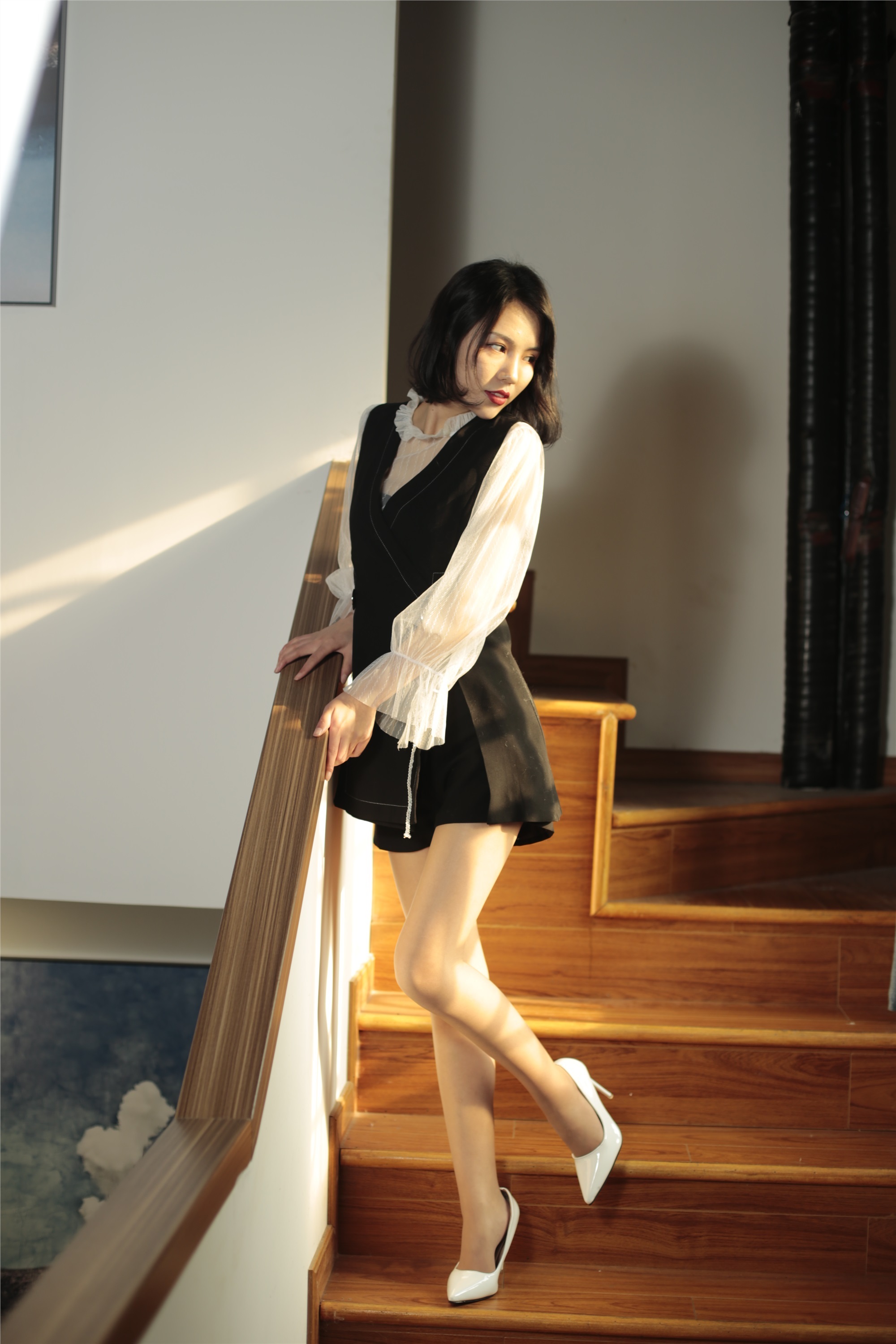 奈丝写真 NO.005 成希-长腿和趾间